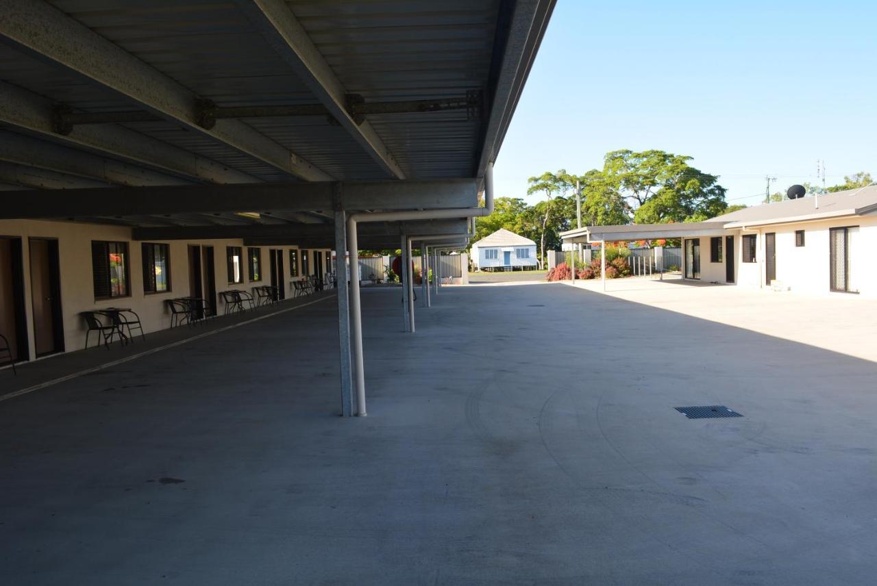 Carmila Sands Motel Exterior foto